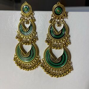 Elegant Green and Gold Tiered Dangle Earrings - Women Jewelry